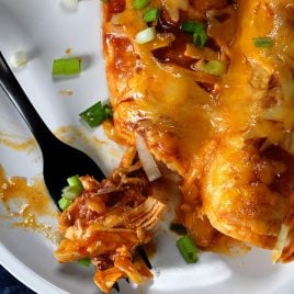 Buffalo Chicken Enchiladas Recipe - These quick and easy buffalo chicken enchiladas are so simple, yet scrumptious! Ready and on the table in 30 minutes.