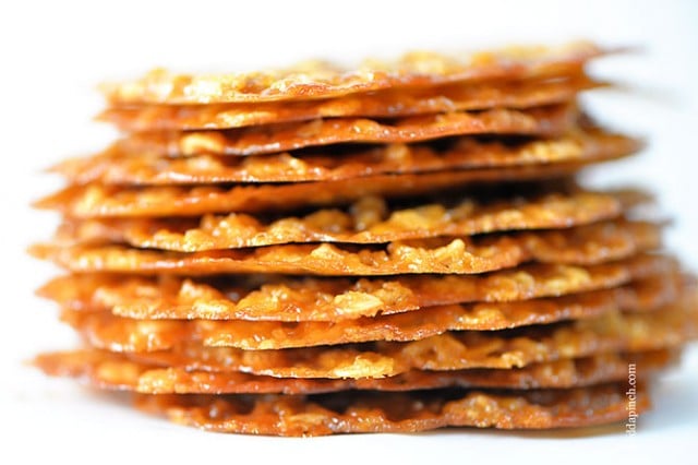 Oatmeal Lace Cookies | ยฉaddapinch.com