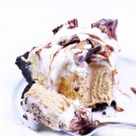 Peanut Butter Pie Recipe -ย A simple, no-bake peanut butter pie recipe that is perfect for the peanut butter lover! // addapinch.com